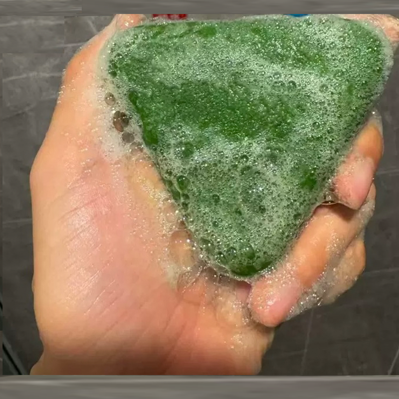 GREEN BOX HAIR SOAP